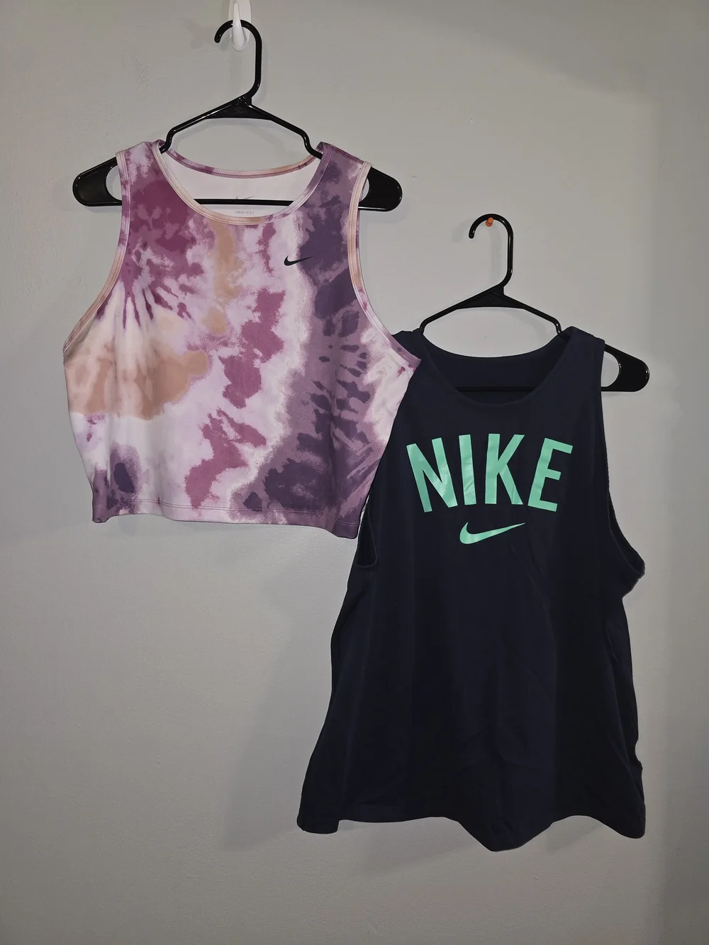 Nike Purple Tie-Dye Cropped Tank & Navy NIKE Graphic Tank Set